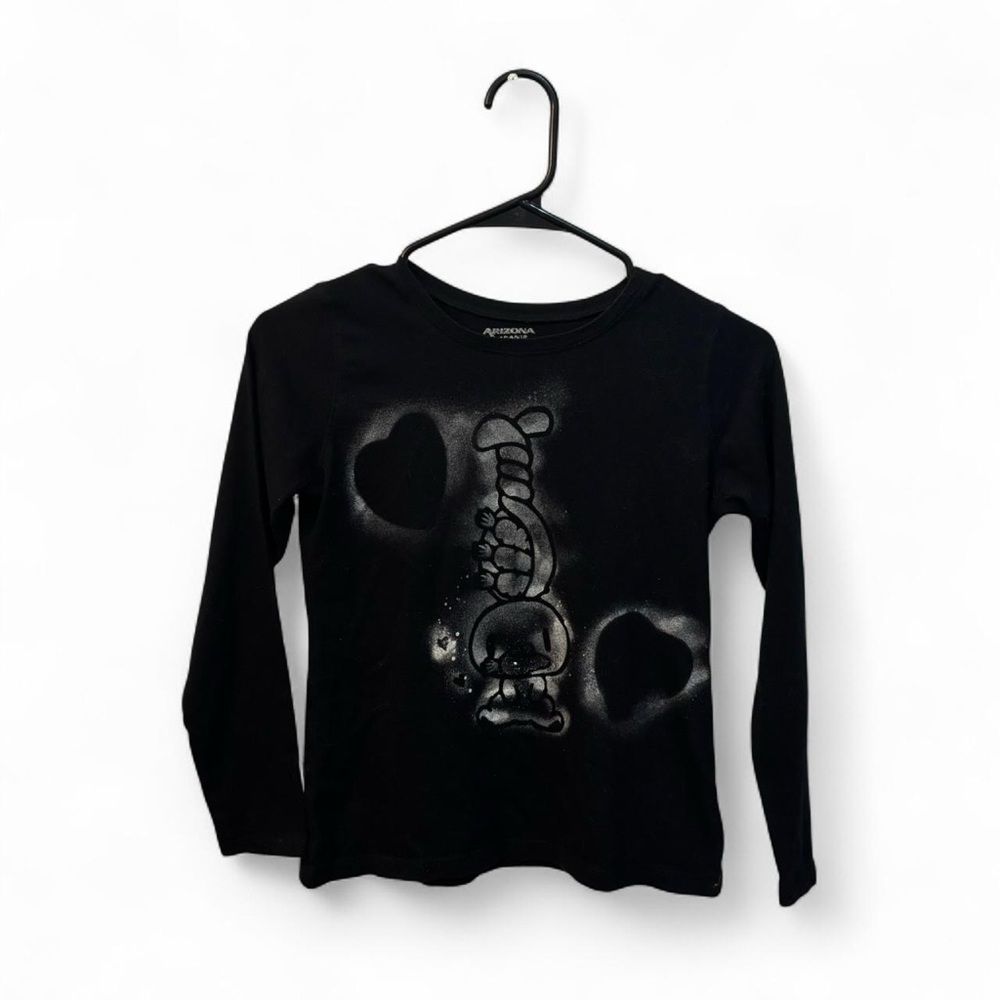 black spray painted gloomy rabbit long sleeve shirt with hearts 🖤